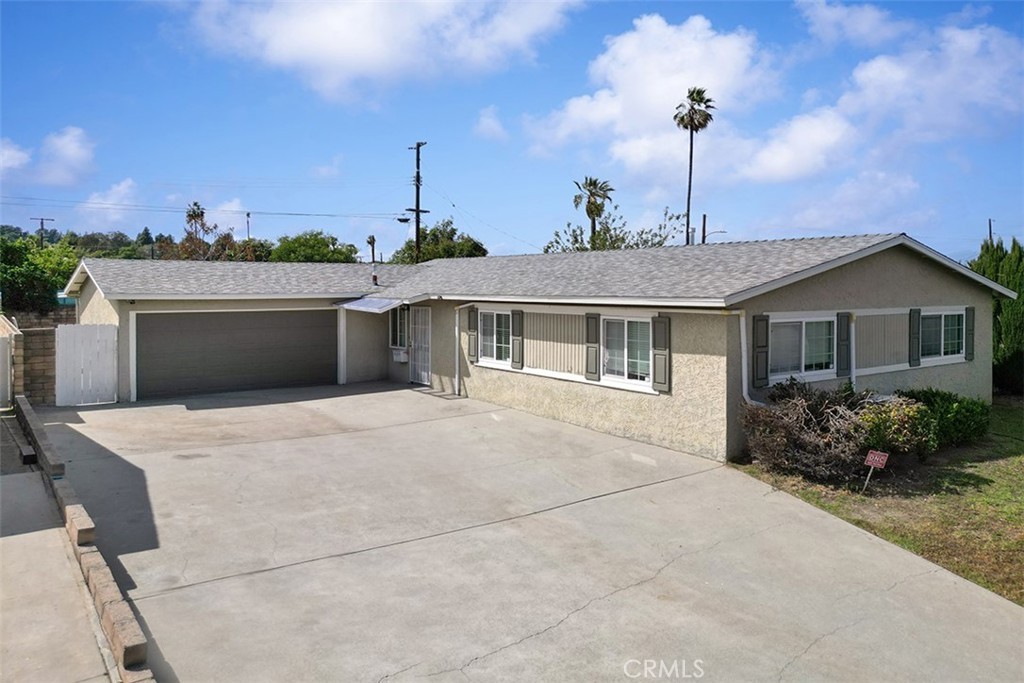 2309 Felicia Ave