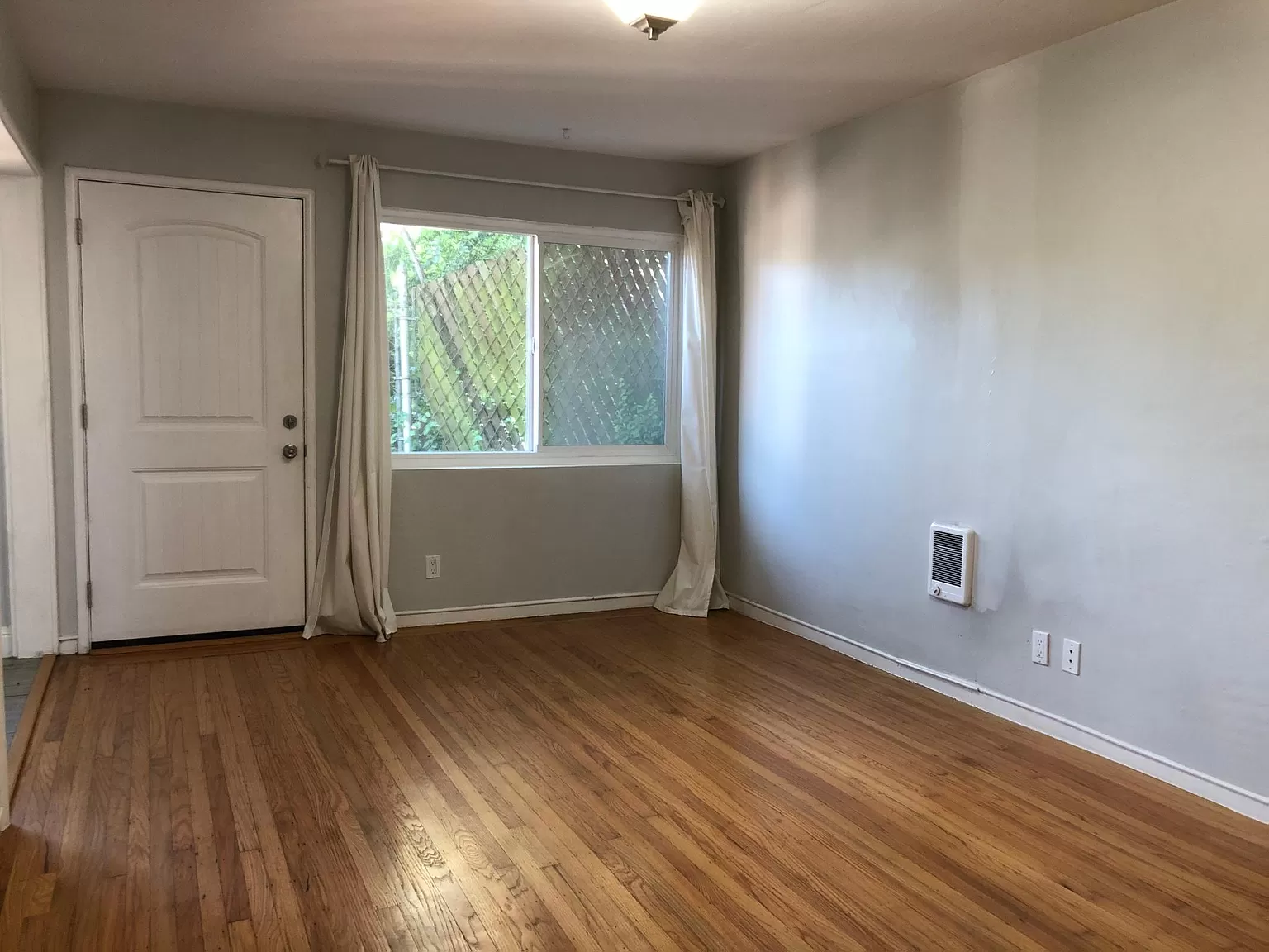 2515 Ivy Dr — view 10