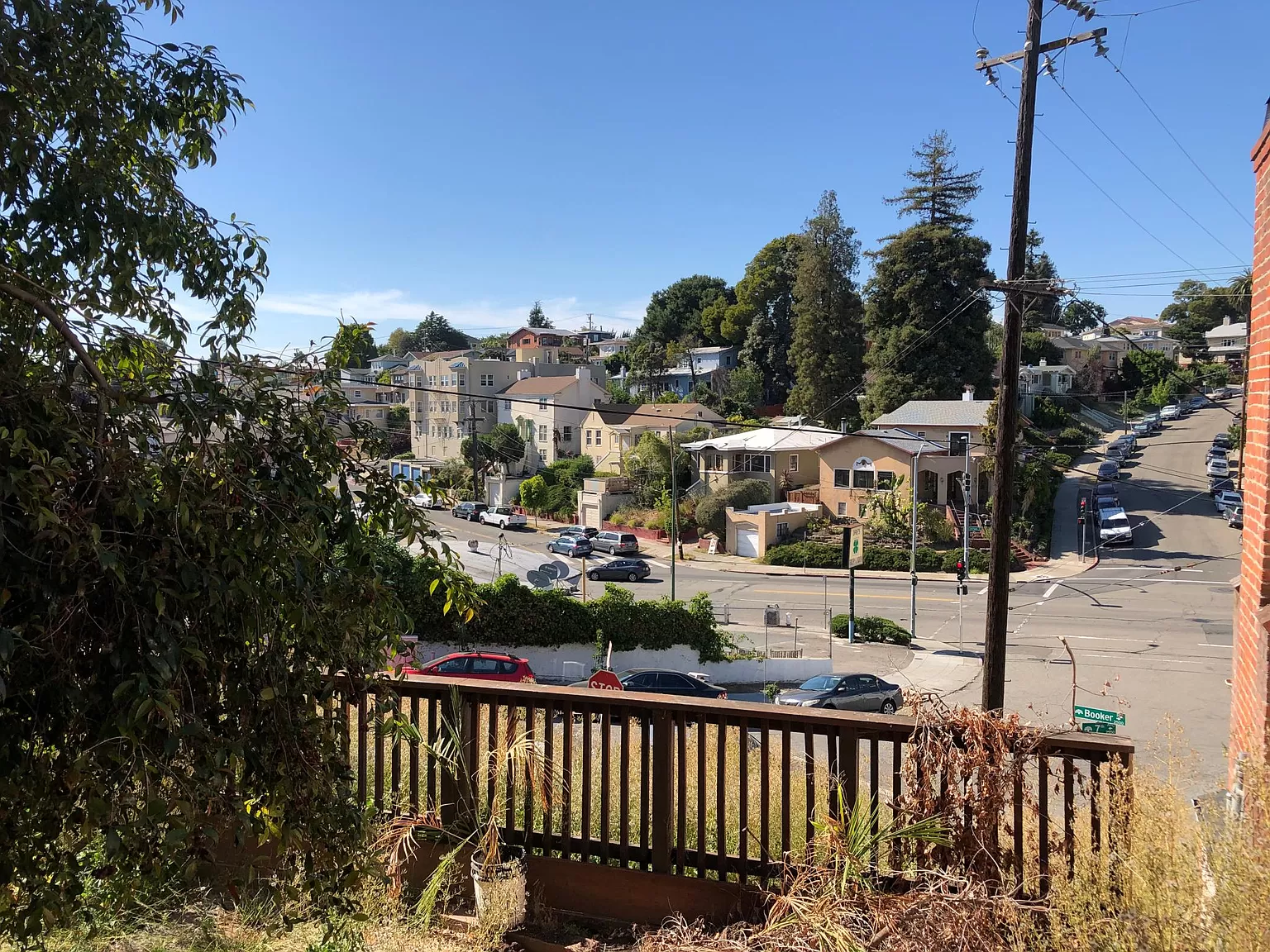 2515 Ivy Dr — view 9