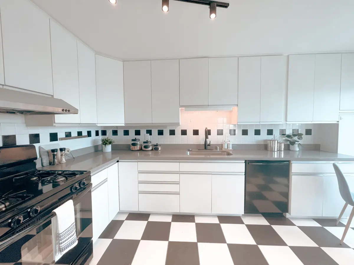 76 Ashton Ave — view 10