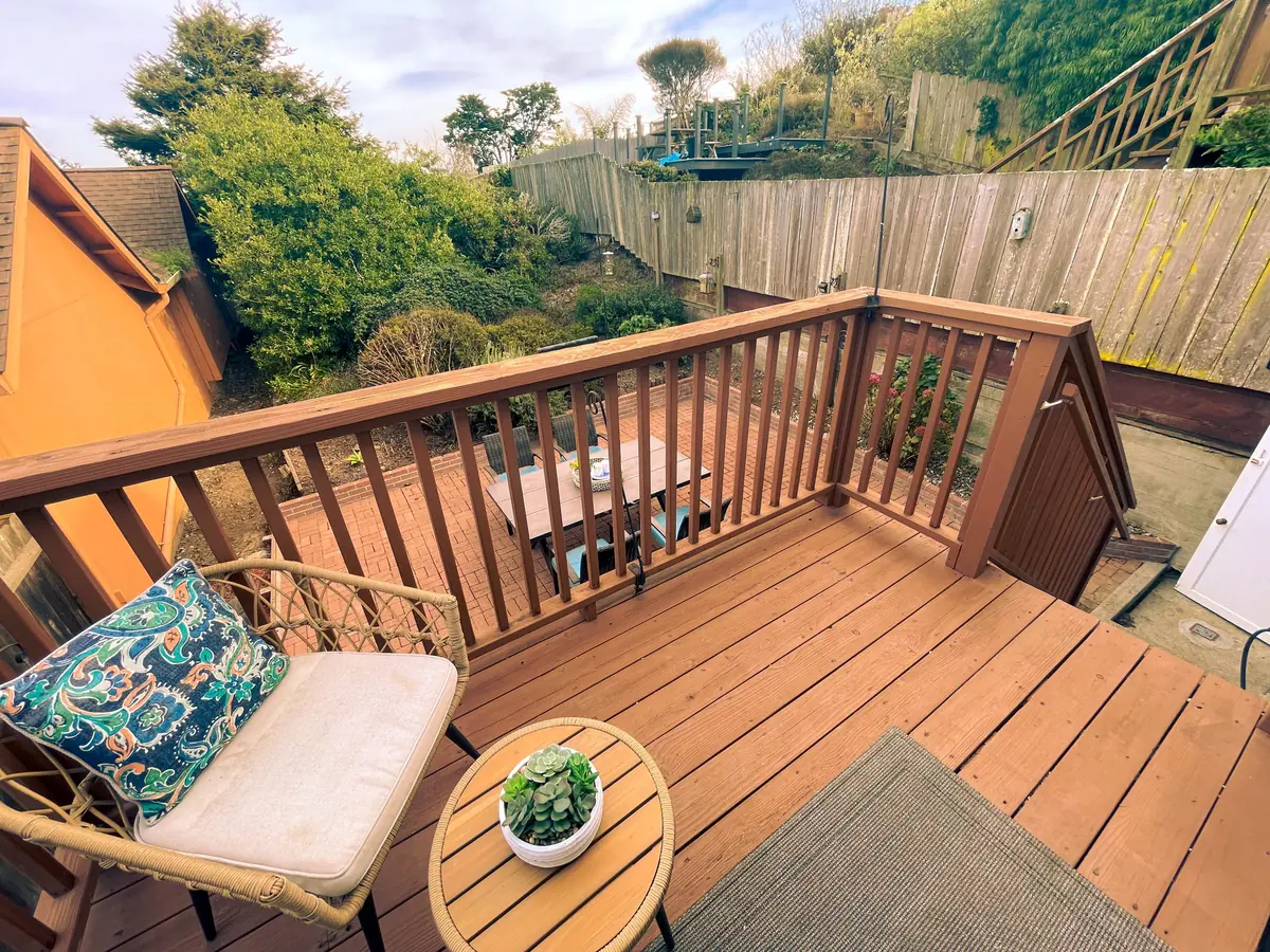 76 Ashton Ave — view 23